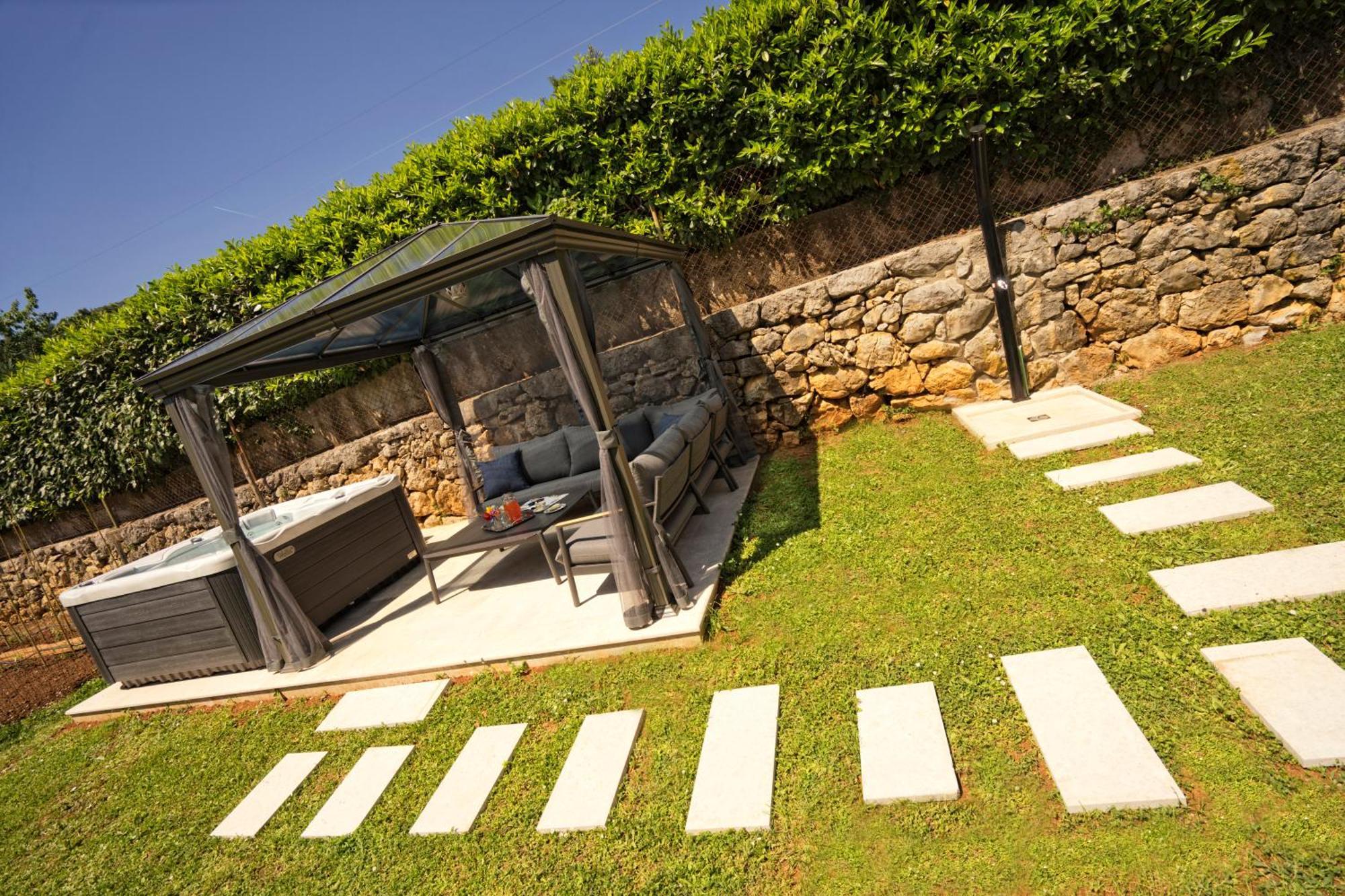 Riviera Blue Apartments With Seaview, Private Whirlpools And Parking Near Opatija Opric Exterior foto
